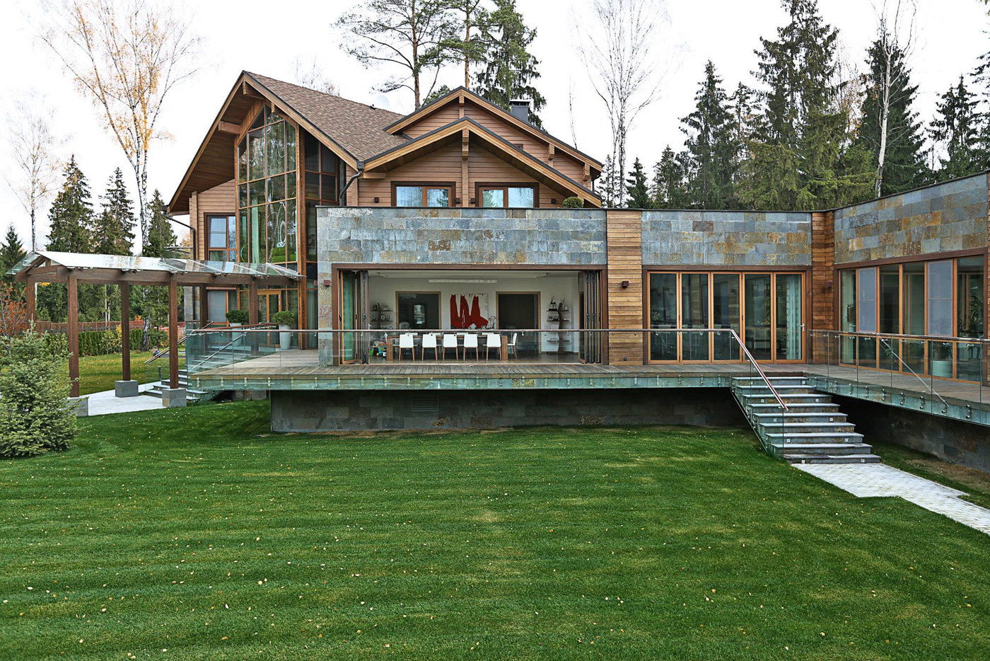 Коттедж в пос Пестово